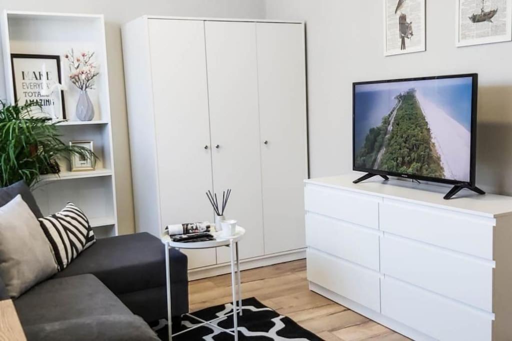 Bezagenta Mozart6 Studio Easy Access To City Wifi Warsaw Exterior photo